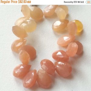 On Sale 55% Peach Moonstone, Shaded Peach Orange Faceted Pear Beads, Moonstone Necklace, 12x9mm Each, 24 Pcs Approx, 4.5 Inch Strand On Sale 55% Peach Moonstone, Shaded Peach Orange Faceted Pear Beads, Moonstone Necklace, 12x9mm Each, 24 Pcs Approx, 4.5 Inch Strand