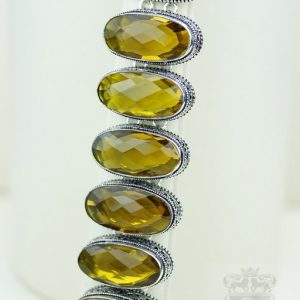 Heavy And Substantial 372 Cts Citrine (irradiated) Vintage Setting 925 S0lid Sterling Silver Bracelet & Free Worldwide Shipping B1651 Heavy And Substantial 372 Cts Citrine (irradiated) Vintage Setting 925 S0lid Sterling Silver Bracelet & Free Worldwide Shipping B1651