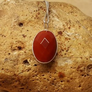Sterling Silver Red Carnelian Pendant. July Birthstone. 17th Anniversary Gemstone. Reiki Jewelry Uk. 18x13mm Stone Sterling Silver Red Carnelian Pendant. July Birthstone. 17th Anniversary Gemstone. Reiki Jewelry Uk. 18x13mm Stone