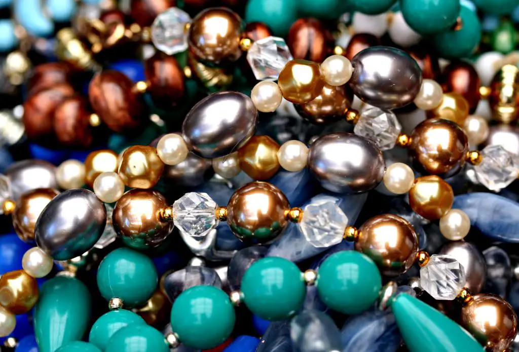 Costume Jewelry Definition in Jewelry Making Beadage