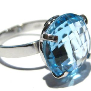 Shop Topaz Rings! anello topazio azzurro | Natural genuine Topaz rings, simple unique handcrafted gemstone rings. #rings #jewelry #shopping #gift #handmade #fashion #style #affiliate #ad