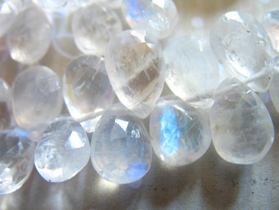 3 Pcs, 8-9 Mm, Rainbow Moonstone Pear Briolettes Beads, Luxe Aaa Faceted, Blue Flashes, Brides Bridal June Birthstone 89