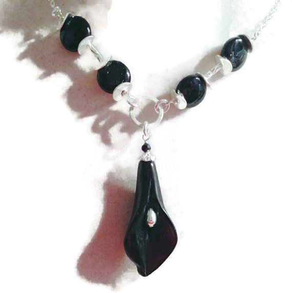 Black Onyx Necklace - Sterling Silver Jewelry - Gemstone Jewellery - Flower Pendant - Chain - Fashion