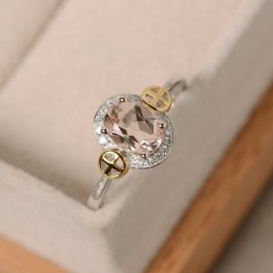 Morganite ring, gold, oval cut gemstone, engagement ring, pink moragnite, sterling silver ring | Natural genuine Array rings, simple unique alternative gemstone engagement rings. #rings #jewelry #bridal #wedding #jewelryaccessories #engagementrings #weddingideas #affiliate #ad