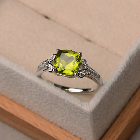 Cushion Cut Natural Green Peridot Ring, Promise Ring, August Birthstone Ring ,sterling Silver Ring