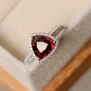 Shop Garnet Rings! Trillion cut garnet ring, red garnet, gemstone, promise ring, garnet birthstone | Natural genuine Garnet rings, simple unique handcrafted gemstone rings. #rings #jewelry #shopping #gift #handmade #fashion #style #affiliate #ad