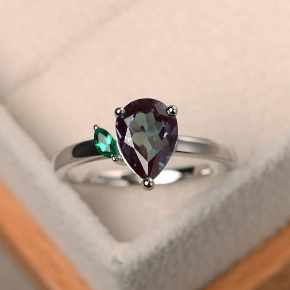 Alexandrite Ring, Wedding Ring, June Birthstone, Pear Cut Gemstone, Color Changing Gemstone, Sterling Silver Ring