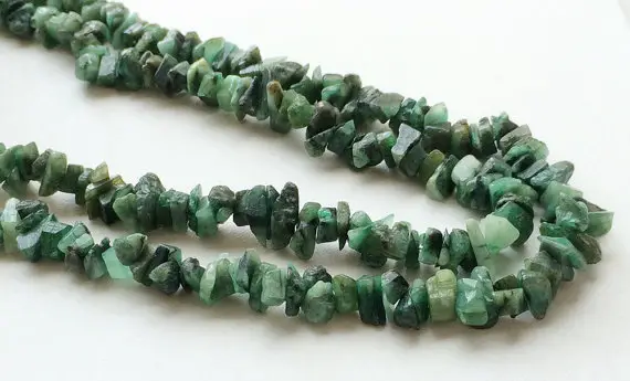 6-8mm Emerald Chips, Emerald Green Beads, Raw Emerald Chips, Emerald Green Gems, Emerald For Necklace, 32 Inch (1strand To 5strand Options)