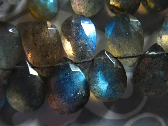 2-10 Pcs, Labradorite Briolettes Pear Bead, Luxe Aaa, 13-14 Mm, Faceted, Flashes Of Blue.wholesale .brides Bridal 13up