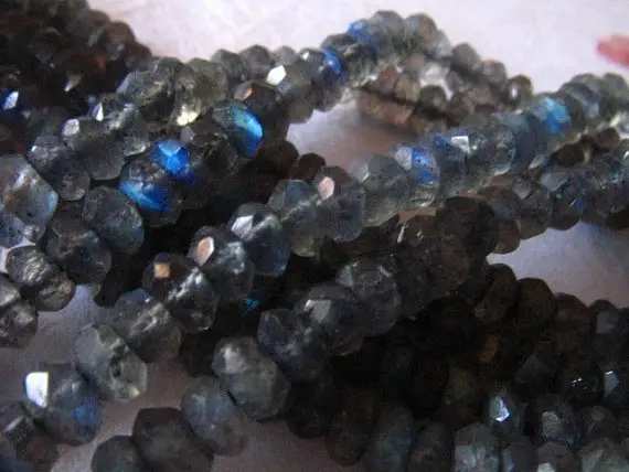Shop Sale.. 1/2 Strand, Labradorite Rondelles Beads, Luxe Aaa, 3.5-4 Mm, Grey Gray ..superb Flashes Of Blue Something Blue True Solo 34