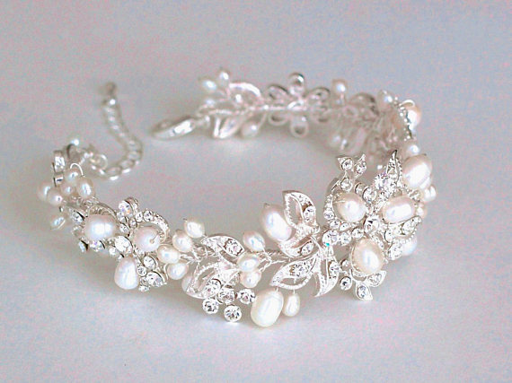 Bridal Bracelet. Bridal Accessories. Wedding Bracelet. Pearl Rhinestone Bracelet. Wedding Jewelry For Brides. Freshwater Pearl Bracelet. Bridal Bracelet. Bridal Accessories. Wedding Bracelet. Pearl Rhinestone Bracelet. Wedding Jewelry For Brides. Freshwater Pearl Bracelet.