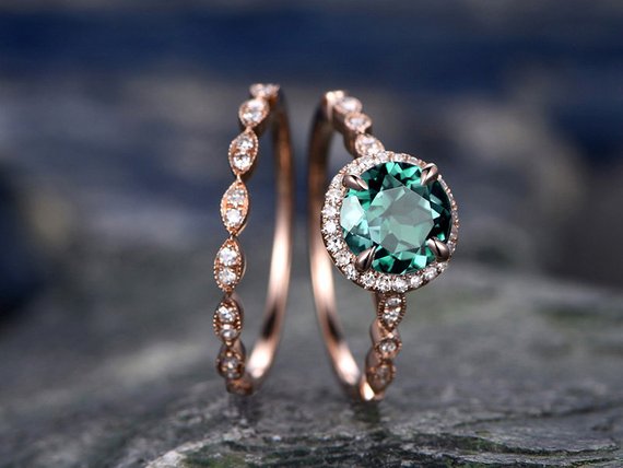 Vintage Emerald Engagement Ring Set Rose Gold Milgrain Wedding Band Halo Marquise Diamond Ring Set For Women Unique Promise Ring Set Gift