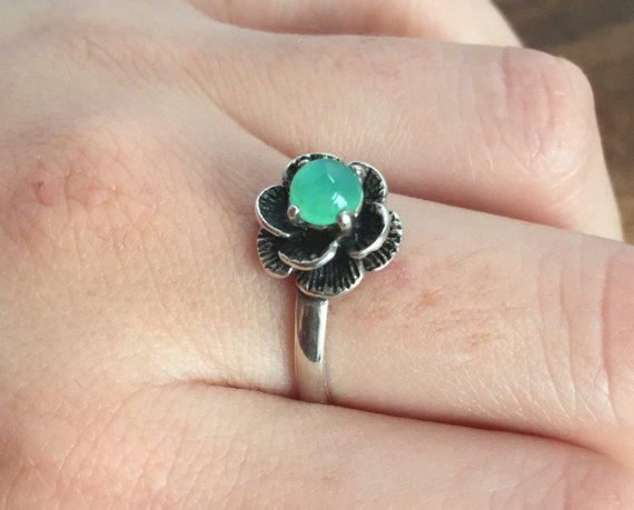 Flower Ring, Chrysoprase Ring, Vintage Rings, Chrysoprase, Solid Silver Ring, Green Stone Ring, Vintage Ring, Spring Ring, Matching Set