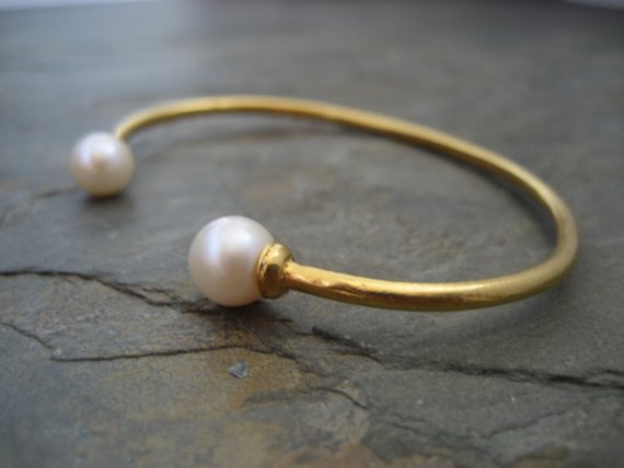 Double Pearl Cuff, Cultured Pearl Bracelet, June Birthstone, Natural Pearl Bangle, Bridal Open Bangle, Gold Open Bracelet, Stackable
