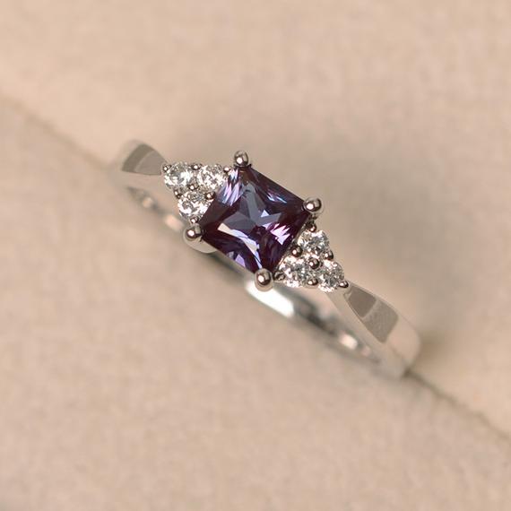 Princess Cut 5 Mm, Alexandrite Proposal Ring, Sterling Silver,unique Handmade Ring