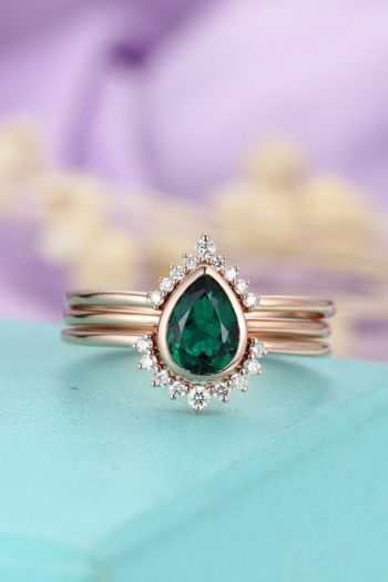 What Do Emerald Engagement Rings Mean? | Beadage