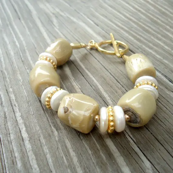 Tan Coral Bracelet -  White Pearl Gemstone Jewellery - Gold Jewelry - Beaded - Unique - Chunky - Classic B-275