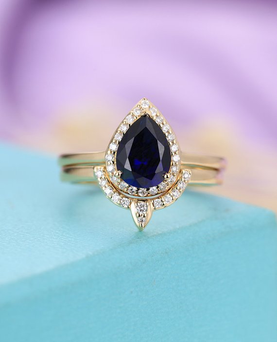 Sapphire Engagement Ring Pear Cut Engagement Ring Women Vintage Wedding Antique Unique Halo Diamond Moissanite Bridal Set Promise Ring
