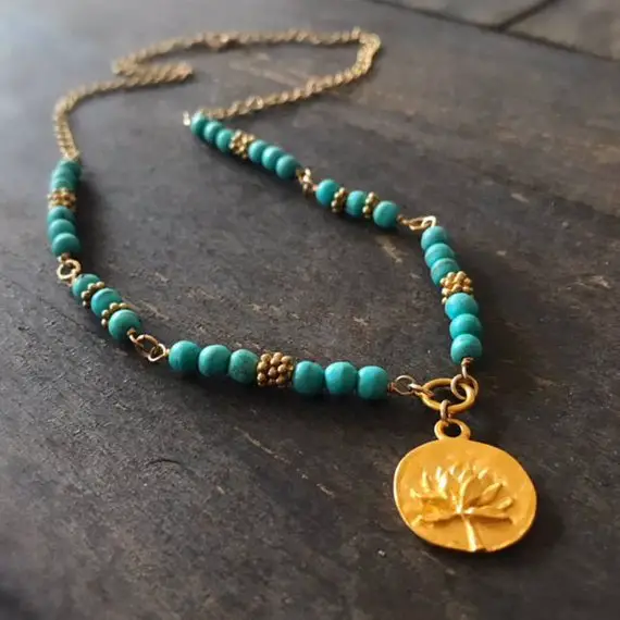 Turquoise Necklace - Gold Jewelry - Gemstone Jewellery - Pendant - Chain - Beaded
