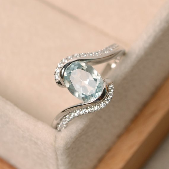 Aquamarine Ring, Aquamarine,engagement Ring, March Birthstone Ring, Oval Cut Aquamarine
