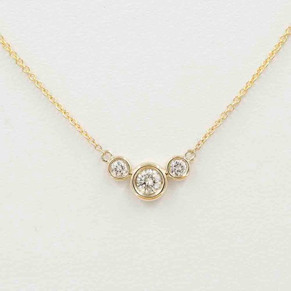 14k 3 Diamond Bezel Simple Necklace / Diamond Necklace / Diamond Bezel Necklace / Everyday Necklace / Simple Necklace / Yellow Gold