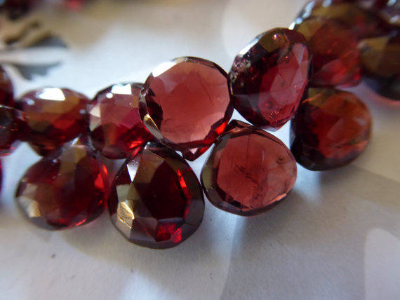 Mozambique Garnet Heart Briolette, 7 - 9 Mm, 2-12 Pcs, Luxe Aaa, Gorgeous Burgundy Red Faceted Gemstone January Birthstone Wholesale 79