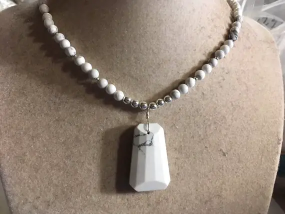 White Necklace - Howlite Gemstone Jewellery - Sterling Silver Jewelry - Pendant - Fashion - Beaded