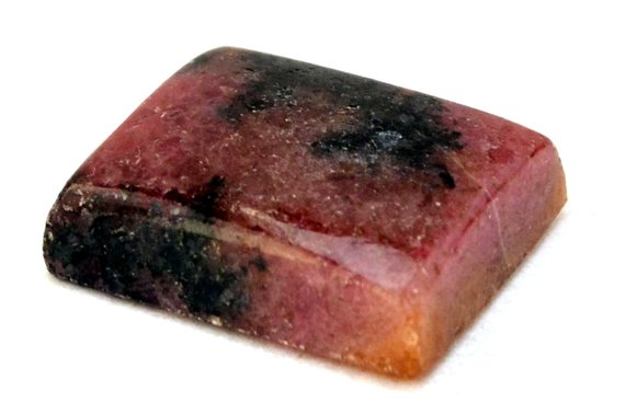 Rhodonite Cabochon Stone (20mm X 17mm X 7mm) 33cts - Irregular Rectangle Cabochon