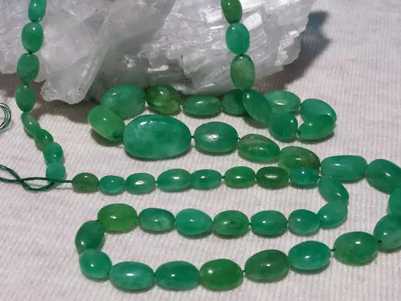 Emerald Graduating Smooth Oval Beads 26 Inch Strand Of Beryl Gemstone Beads