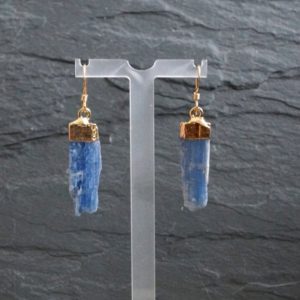 Shop Kyanite Jewelry! Kyanite Earrings / Raw Kyanite / Blue Kyanite Earring / Kyanite / Blue Kyanite / Kyanite Jewelry | Natural genuine Kyanite jewelry. Buy crystal jewelry, handmade handcrafted artisan jewelry for women.  Unique handmade gift ideas. #jewelry #beadedjewelry #beadedjewelry #gift #shopping #handmadejewelry #fashion #style #product #jewelry #affiliate #ad