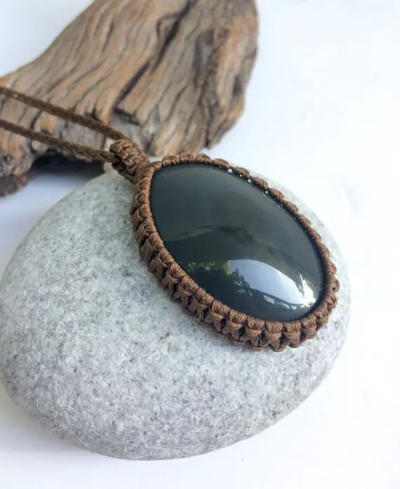 Rainbow Obsidian Macrame Necklace, Black Stone Necklace, Large Oval Obsidian Necklace, Rainbow Stone, Volcanic Lava Stone, Mexican Obsidian