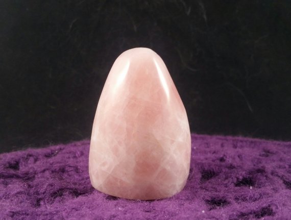 Rose Quartz Freeform Self Standing Polished Display Healing Stones Crystal Carving Pink Free Form Love Heart Chakra