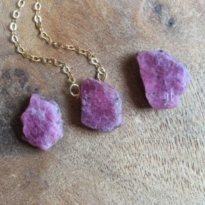 Raw Ruby Necklace, Genuine Ruby Pendant, July Birthstone Necklace, Geometric Necklaces For Women, Gift For Wife | Natural genuine Array jewelry. Buy crystal jewelry, handmade handcrafted artisan jewelry for women.  Unique handmade gift ideas. #jewelry #beadedjewelry #beadedjewelry #gift #shopping #handmadejewelry #fashion #style #product #jewelry #affiliate #ad