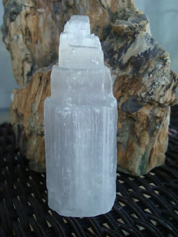 Selenite Medium 3.5 Inch + Skyscraper Tower Sl7