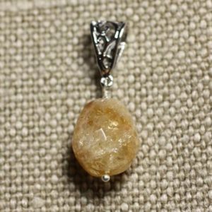 Shop Citrine Pendants! Collier Pendentif Pierre – Citrine Olive Facettée 18mm N5 | Natural genuine Citrine pendants. Buy crystal jewelry, handmade handcrafted artisan jewelry for women.  Unique handmade gift ideas. #jewelry #beadedpendants #beadedjewelry #gift #shopping #handmadejewelry #fashion #style #product #pendants #affiliate #ad