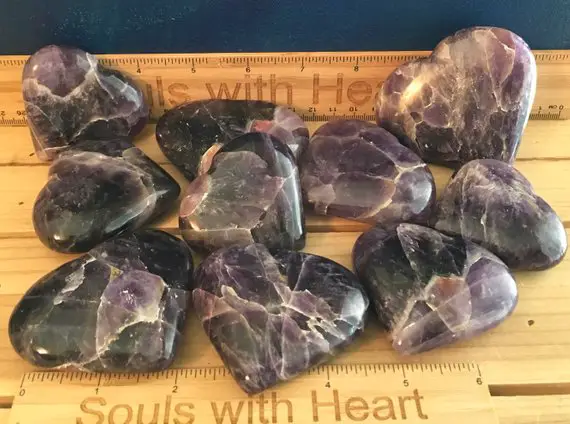 Amethyst Gemstone Hearts, Truly Amazing And Beautiful! Protective And Calming, Help Dispel Anger, Rage, Fear And Anxiety, Positive Energy