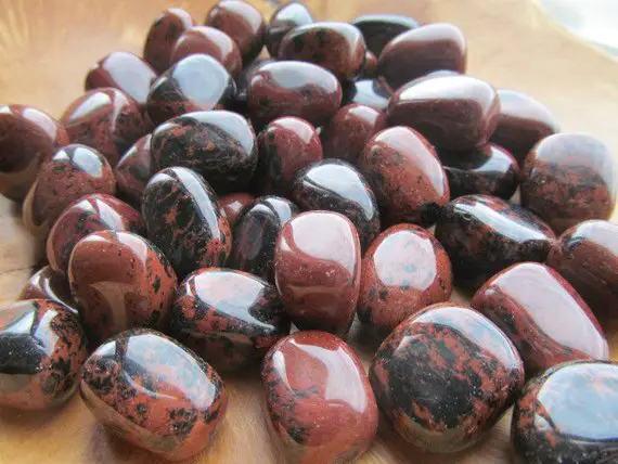 Mahogany Obsidian 0.75 Inch + Tumbled Stone T49