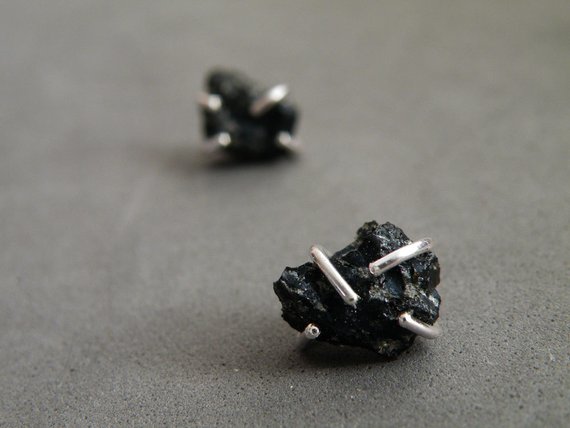 Shop Snowflake Obsidian Jewelry