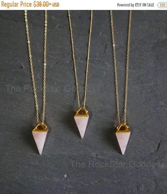 Gold Rose Quartz Necklace / Rose Quartz Necklace / Rose Quartz Pendant / Gold Rose Quartz Jewelry / Rose Quartz Jewelry