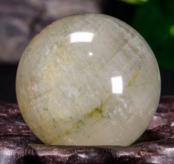 1.3"natural Clear Light Green Phantom Quartz Crystal Sphere/green Tourmaline Included/crystal Collection/special Gift- 33 Mm 56 G #9740