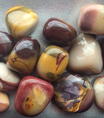 Mookaite Meaning & Healing Properties | Beadage