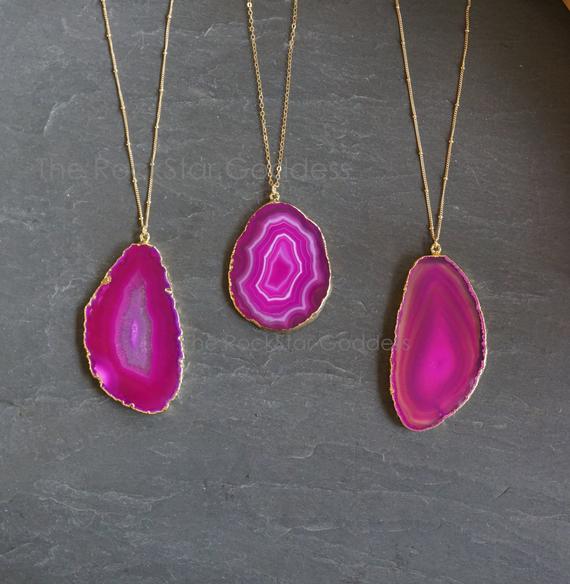 Gold Agate  Necklace, Pink Agate Necklace, Crystal Necklace, Agate Jewelry, Agate Crystal, Hot Pink Necklace, Hot Pink Agate