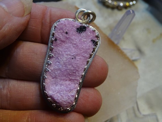 Cobalto Calcite Pendant Handmade Set In Sterling Silver Beautiful Pink Drusy  46.62 X 24.07 Mm With Sterling Silver Chain
