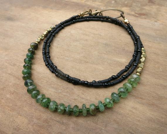 Rustic Green Emerald Necklace, Dainty Genuine Emerald May Birthstone Jewelry, Beaded Gemstone Necklace In Green Gold And Black