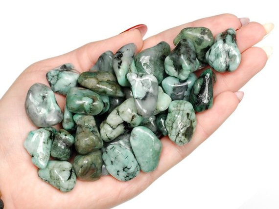 Emerald Tumbled Stone, Emerald, Tumbled Stones, Stones, Crystals, Rocks, Gifts, Gemstones, Gems, Zodiac Crystals, Healing Crystals, Love