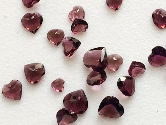 3-6mm Rhodolite Garnet Heart Cut Stone, Faceted Garnet Heart Cut Stone Cabochons, Garnet Heart For Jewerly (5pcs To 10pcs Options)