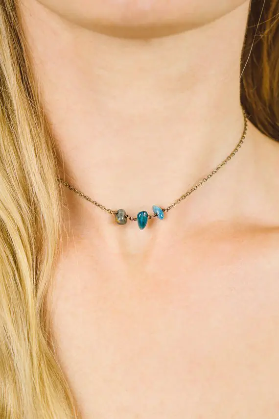 Apatite Beaded Boho Choker. Apatite Choker Necklace. Blue Crystal Choker. Delicate Choker. Gemstone Choker. Tiny Beaded Choker.