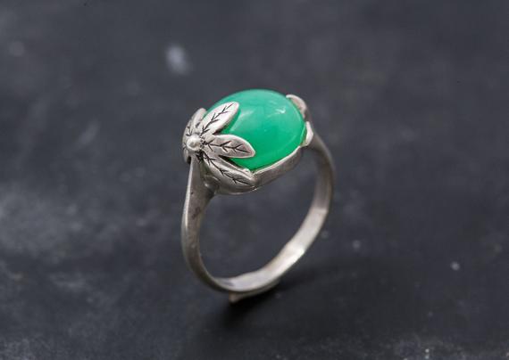 Chrysoprase Ring, Natural Chrysoprase, Leaf Ring, May Birthstone, Vintage Ring, Solid Silver Ring, Statement Ring, May Ring, Chrysoprase