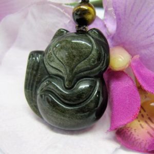 Shop Golden Obsidian Jewelry! Golden Sheen Obsidian Fox 乌金黑曜石狐狸吊坠 (Japanese: kitsune) Pendant Amulet Necklace | Natural genuine Golden Obsidian jewelry. Buy crystal jewelry, handmade handcrafted artisan jewelry for women.  Unique handmade gift ideas. #jewelry #beadedjewelry #beadedjewelry #gift #shopping #handmadejewelry #fashion #style #product #jewelry #affiliate #ad