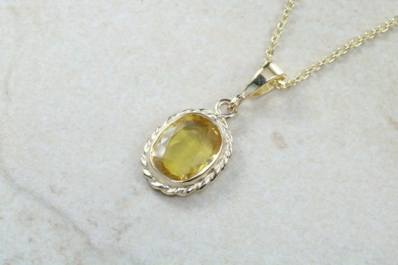 Over 2 Carat Oval Cut Yellow Sapphire Set Gold Necklace